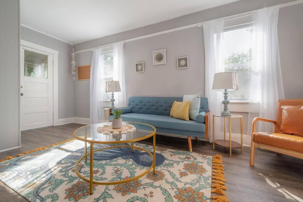 Serene Beachy Bungalow With Large Screened Porch! Τάμπα Εξωτερικό φωτογραφία